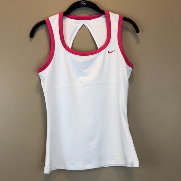 Nike Tops - Nike Woman Workout Top